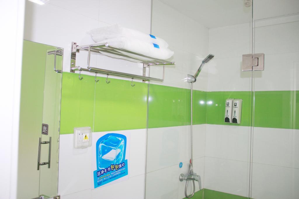 7Days Inn Guangzhou Longkou East Cameră foto