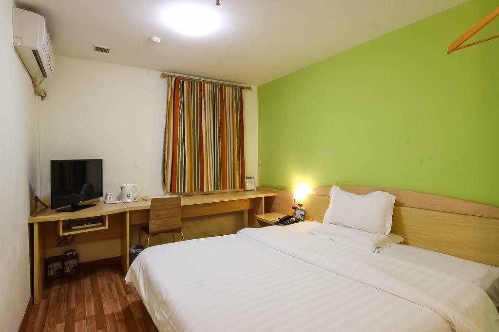 7Days Inn Guangzhou Longkou East Exterior foto